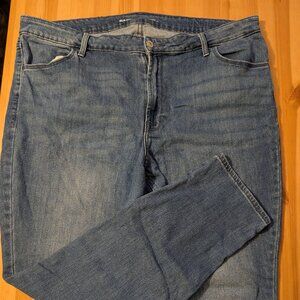 High-Waisted Wow Straight Ankle Jeans